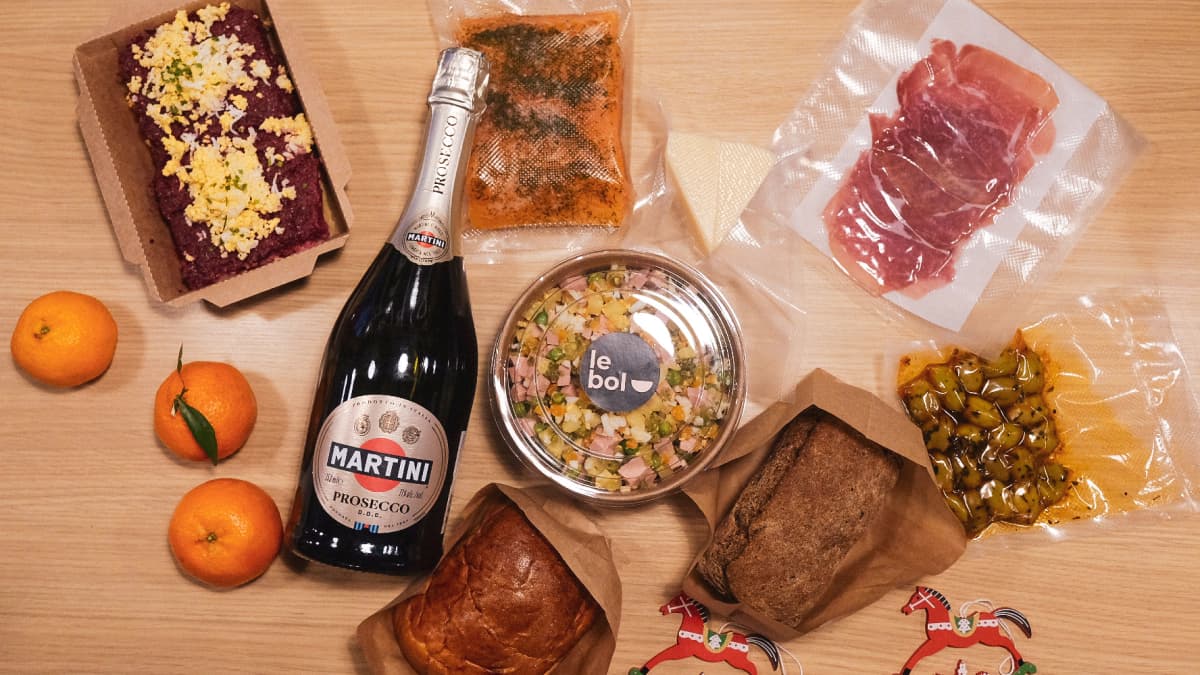 New Year Box Contents